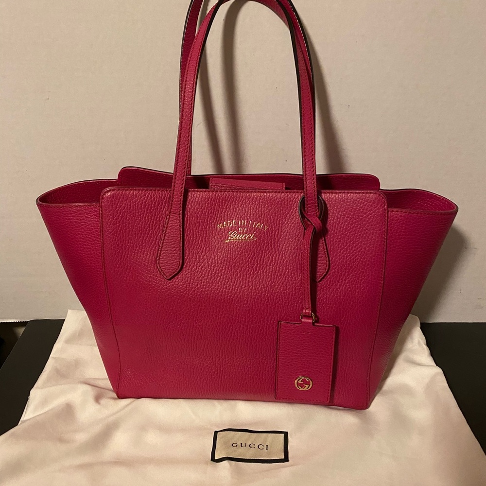 Gucci swing hot pink shoulder bag
